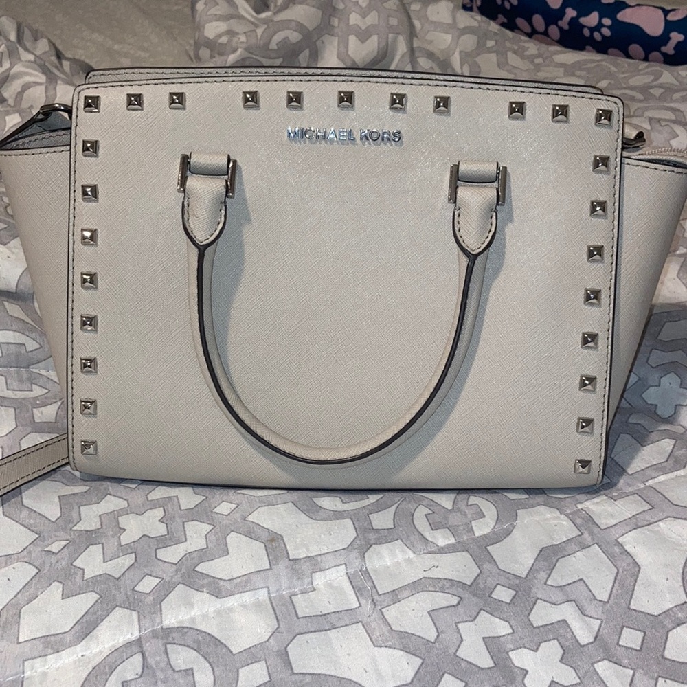 COPY - Authentic Greyson- taupe colored mk studde…